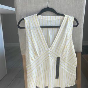 Banana Republic Malibu Tee- brand new- large